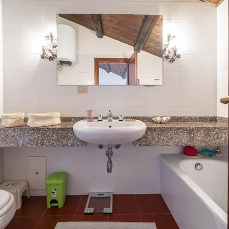 Loft Guillot Апартаменты Альгеро